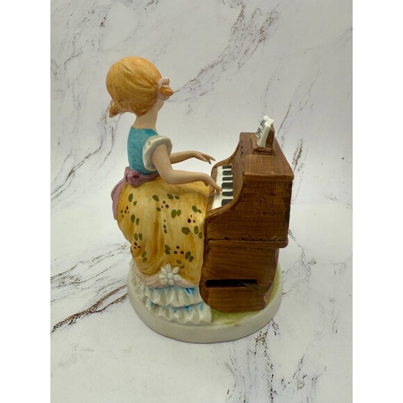 Girl Playing The Piano Music Box By Lefton Hand painted - Picture 8 of 16